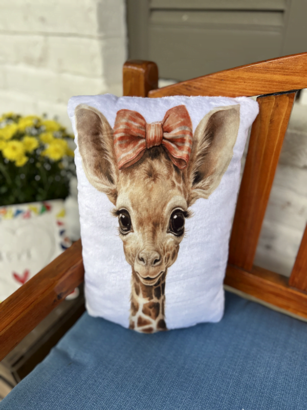 GiGi Giraffe Plush Toy: Lofty Long-Necked Snuggle Buddy Full of Safari Magic - Image 2