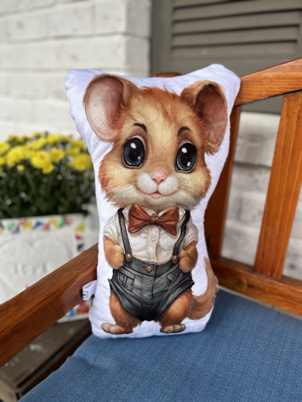 Chuckles Hamster Plush Toy: Pint-Sized Pal Bursting with Playful Spirit - Image 2